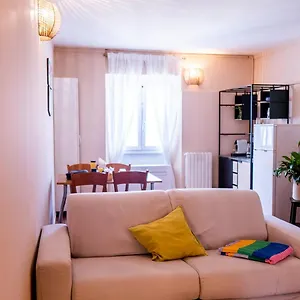  Holiday home Casa Bonnie, Nuovo Accogliente Nel Centro Di
